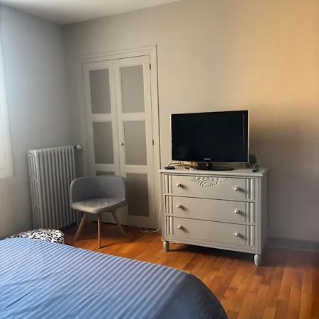 Apartamento Lumineux Au Mans - 24h & Moto Gp & Parking Le Mans